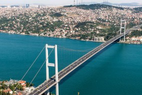 Turkey-Iran Relations: Zigzags With Petroleum and Gold