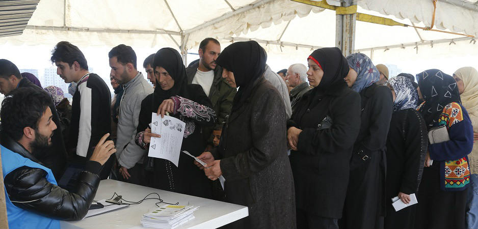 Lebanon’s Crises Are Rooted in Saudi Arabia and Iran