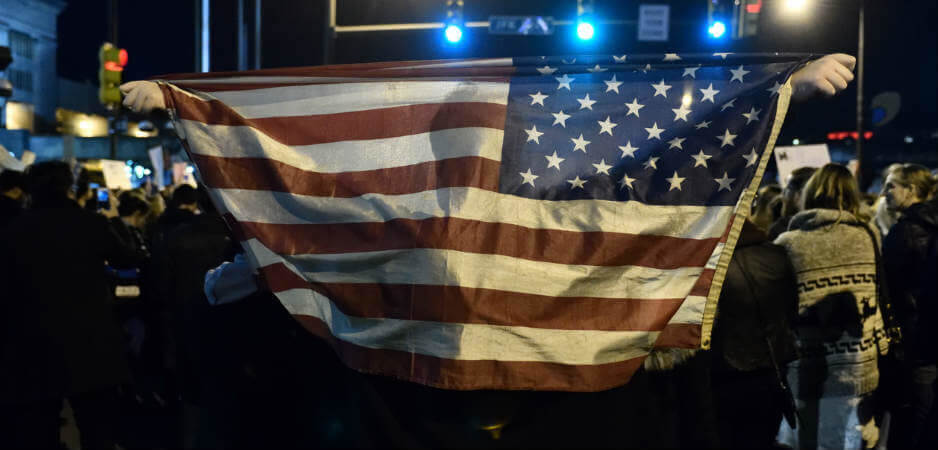 Latest Donald Trump news, News on America, Women's March, Women's March on Washington, Donald Trump executive orders, airport protests US, ACLU, Muslim ban, News on Donald Trump analysis, resisting Trump
