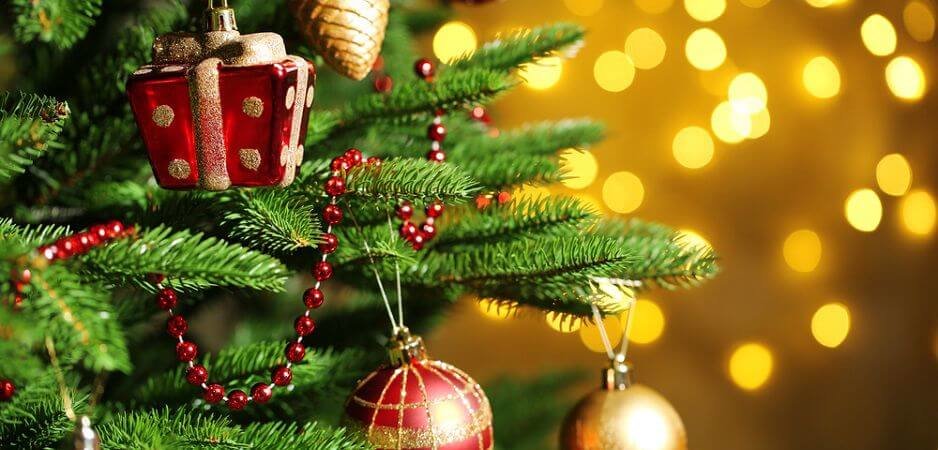 Christmas, Christmas Eve, Christmas Day, A Christmas Carol, Charles Dickens, origins of Christmas, Christmas holiday, Santa Claus, Father Christmas, Victorian
