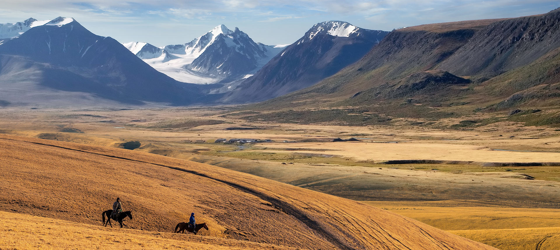 Silk Road Central Asia, Austen Dowell, COVID-19 effects on Central Asia, COVID-19 and Central Asian economies, Russian influence in Central Asia, China Central Asia economic cooperation, US role in Central Asia, China Belt and Road Initiative, Great Game Central Asia, China new Silk Road news