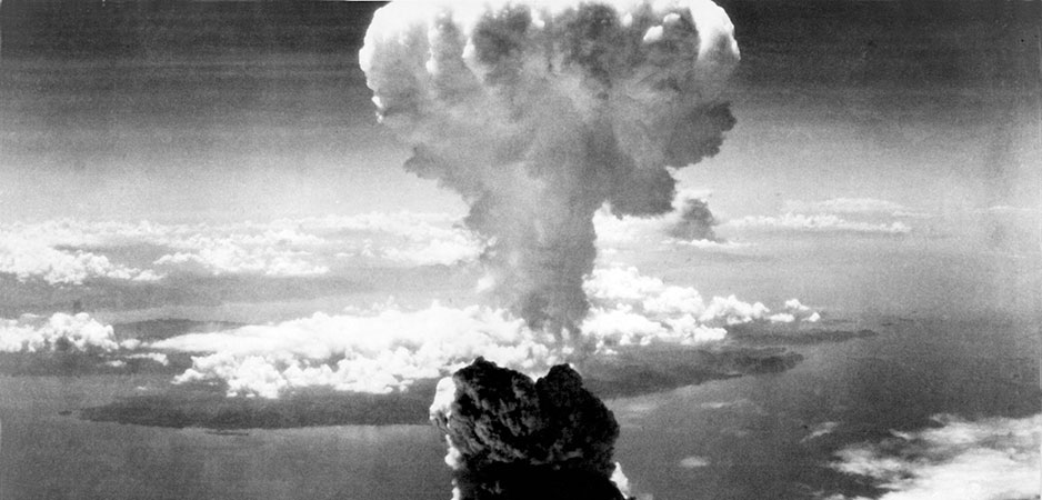 Nagasaki atomic bomb, Hiroshima atomic bomb, World War II atomic bomb, 1945 atom bomb, atom bomb, World War II, nuclear bomb, nuclear weapon, World War II news, Peter Isackson