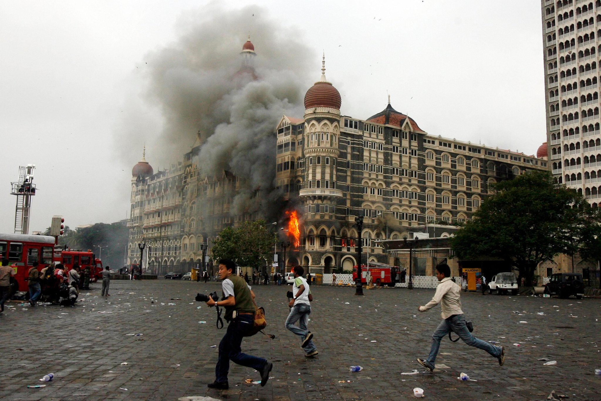 09India-web-superJumbo
