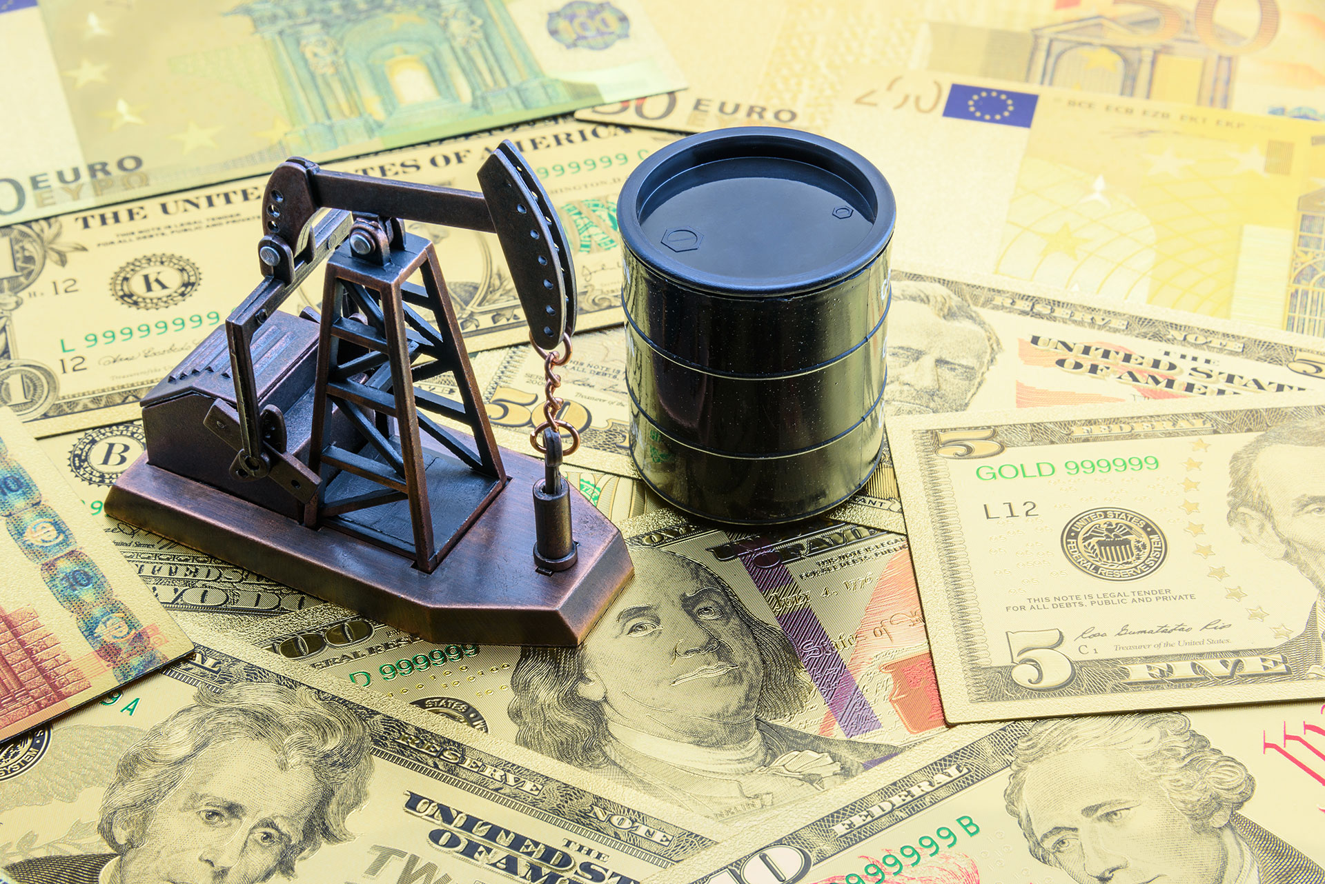Oil Now Makes Our Dollar-Based Global Economy Inflammable