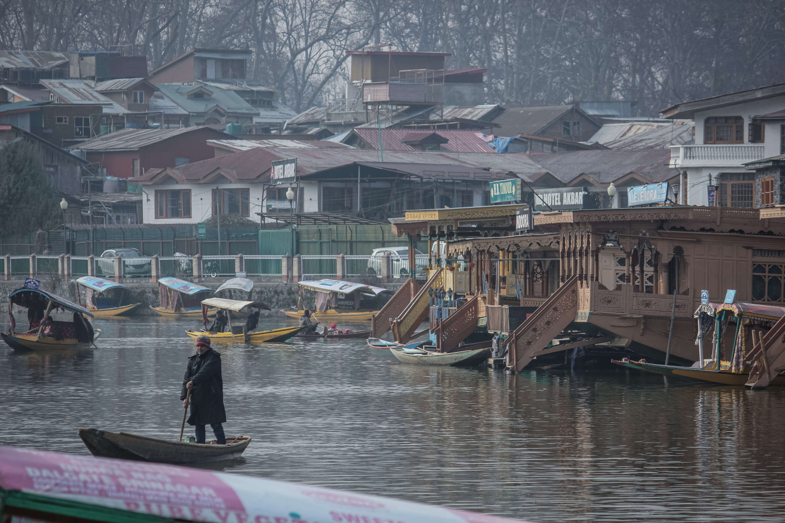 The overlooked houseboats of Kashmir pose a threat to the region’s culture and economy