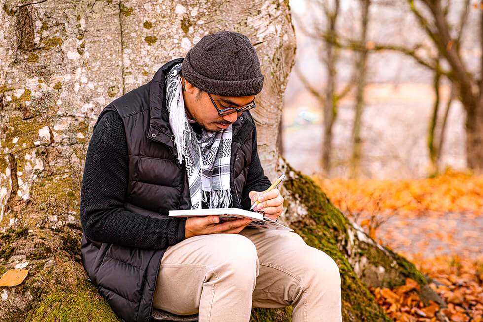 Short Story: “Consuming Content”