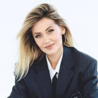 Anna Hryniv