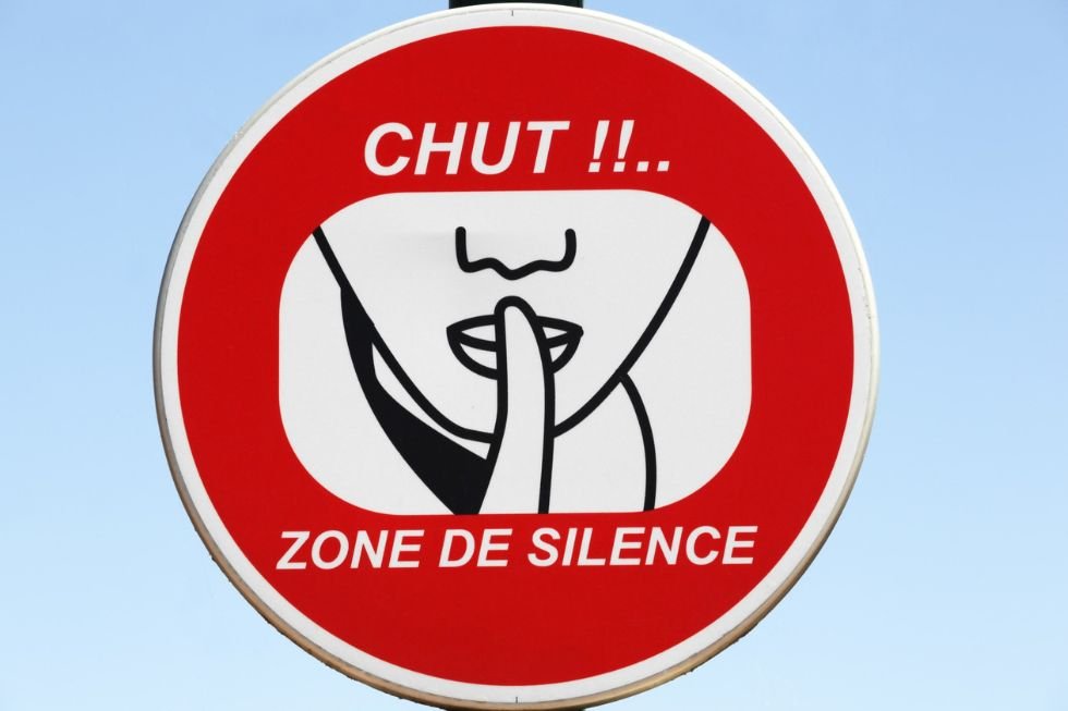 Outside the Box: Does French Media’s Decline Explain Today’s Political Fiasco?