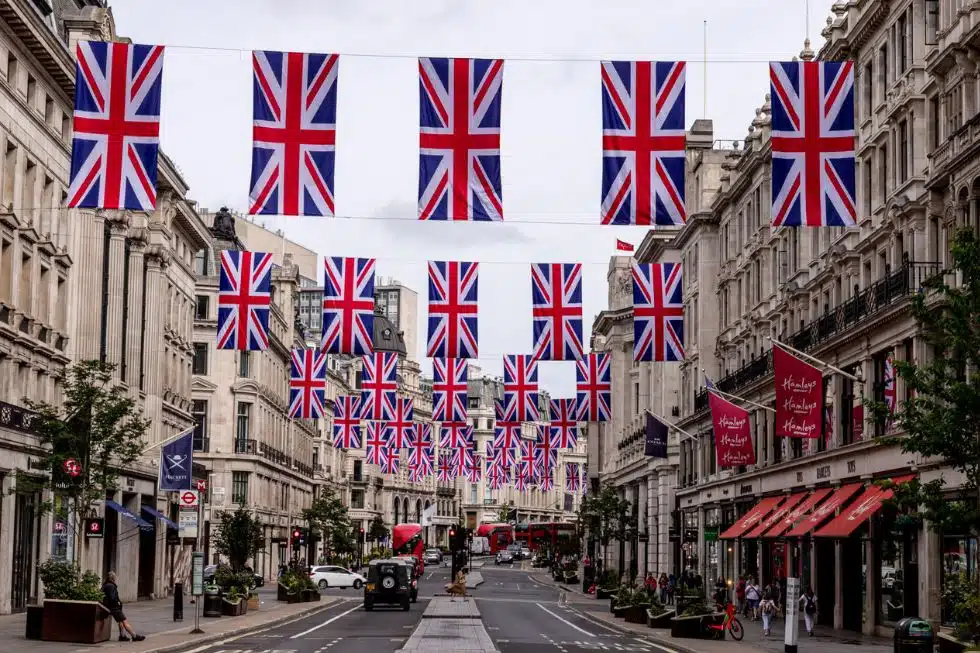 Great Britain is Now in Great Crisis