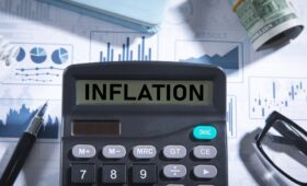 The Warm Illusion of Winter Prices — Signal or Mirage?