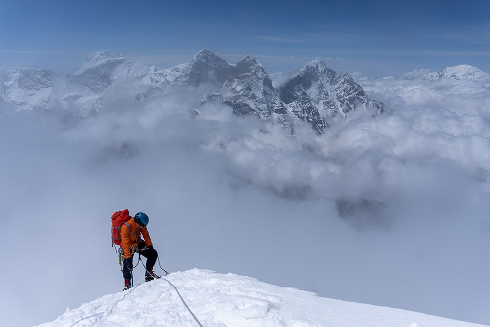 The Mountain Does not Care: A Swiss Perspective on Democracy Architecture.