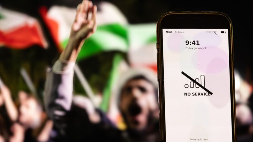 The Internet as a Tool of Wartime Governance in Iran