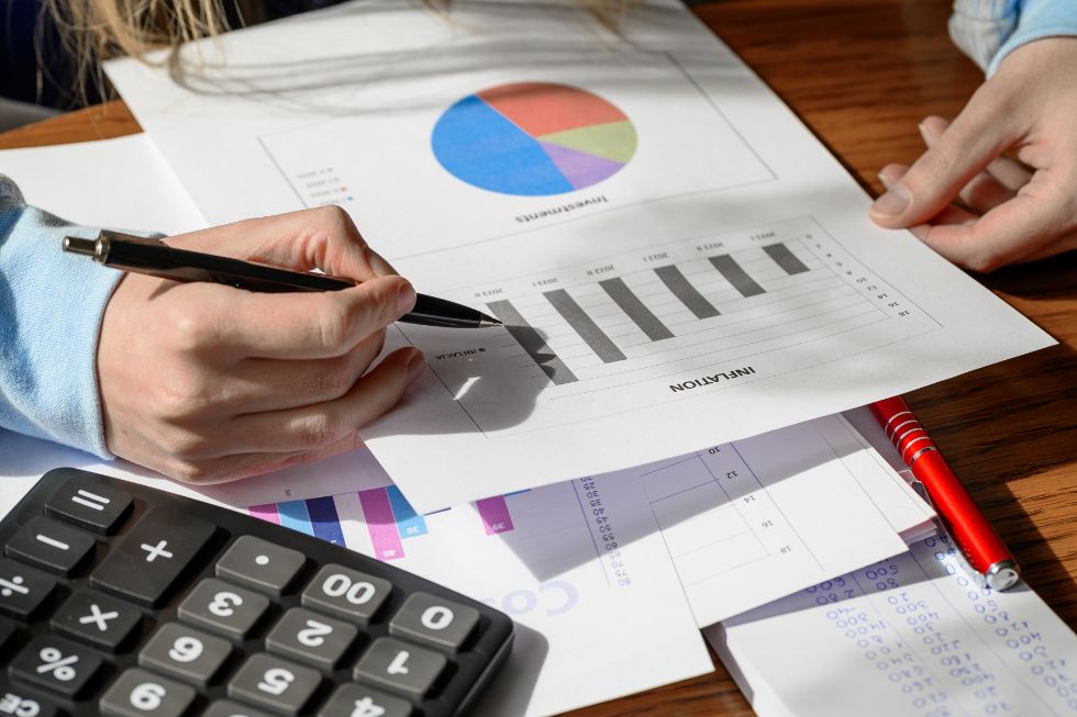 Should Economics be Mandatory for Undergraduates?